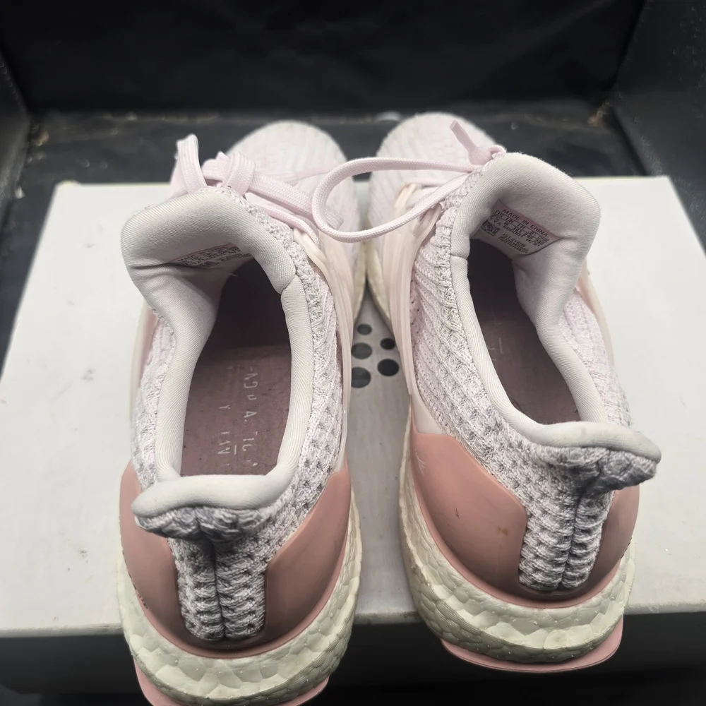Adidas Women's Soft Pink Knit Sneakers‎